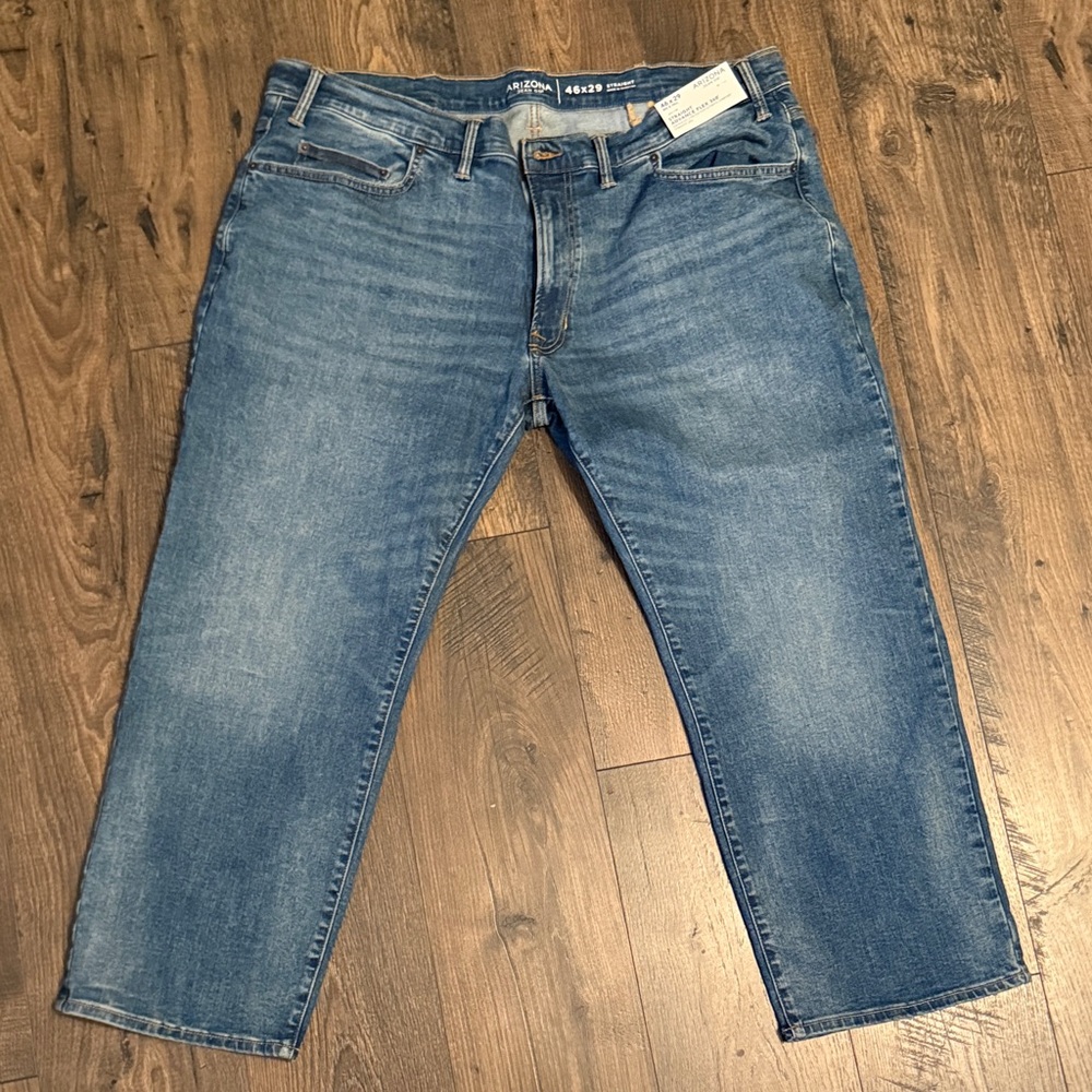 Arizona Jean Company Men's Light Blue Slim Straight Jeans